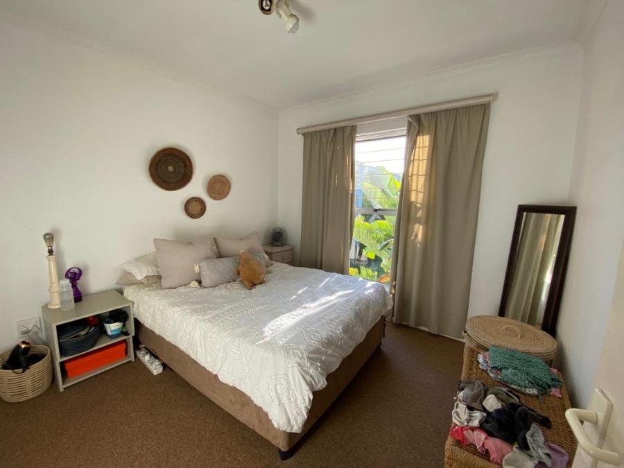 To Let 2 Bedroom Property for Rent in Loevenstein Western Cape